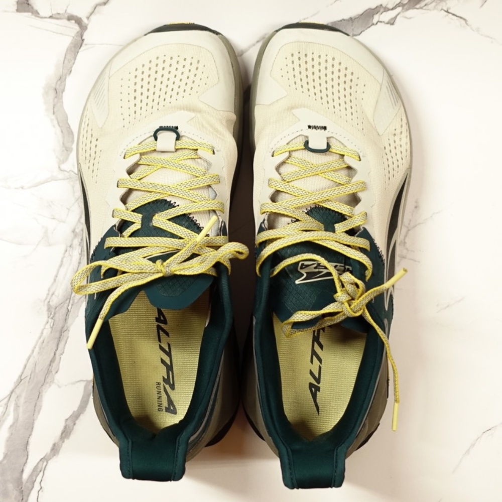 Altra Trail Running Walking Shoes Olympus 5 Mens Size 11 White Green